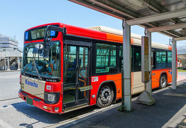 大船駅からバス停までの行き方05