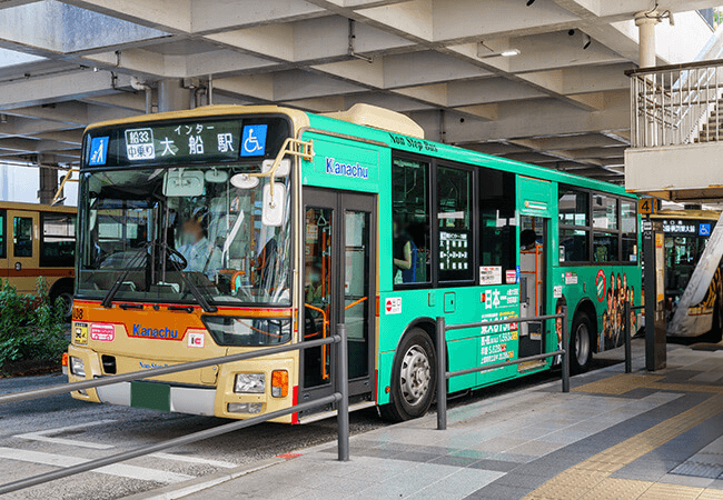 藤沢駅からバス停までの行き方05